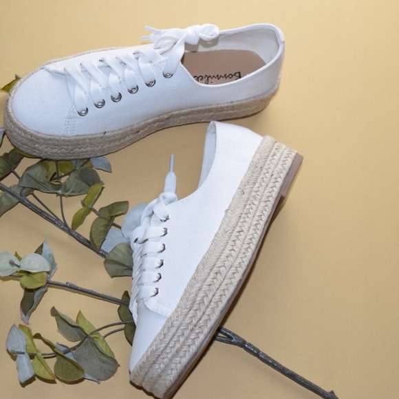 1️⃣ Size left // Canva Espadrille Sneaker - Picture 2 of 5